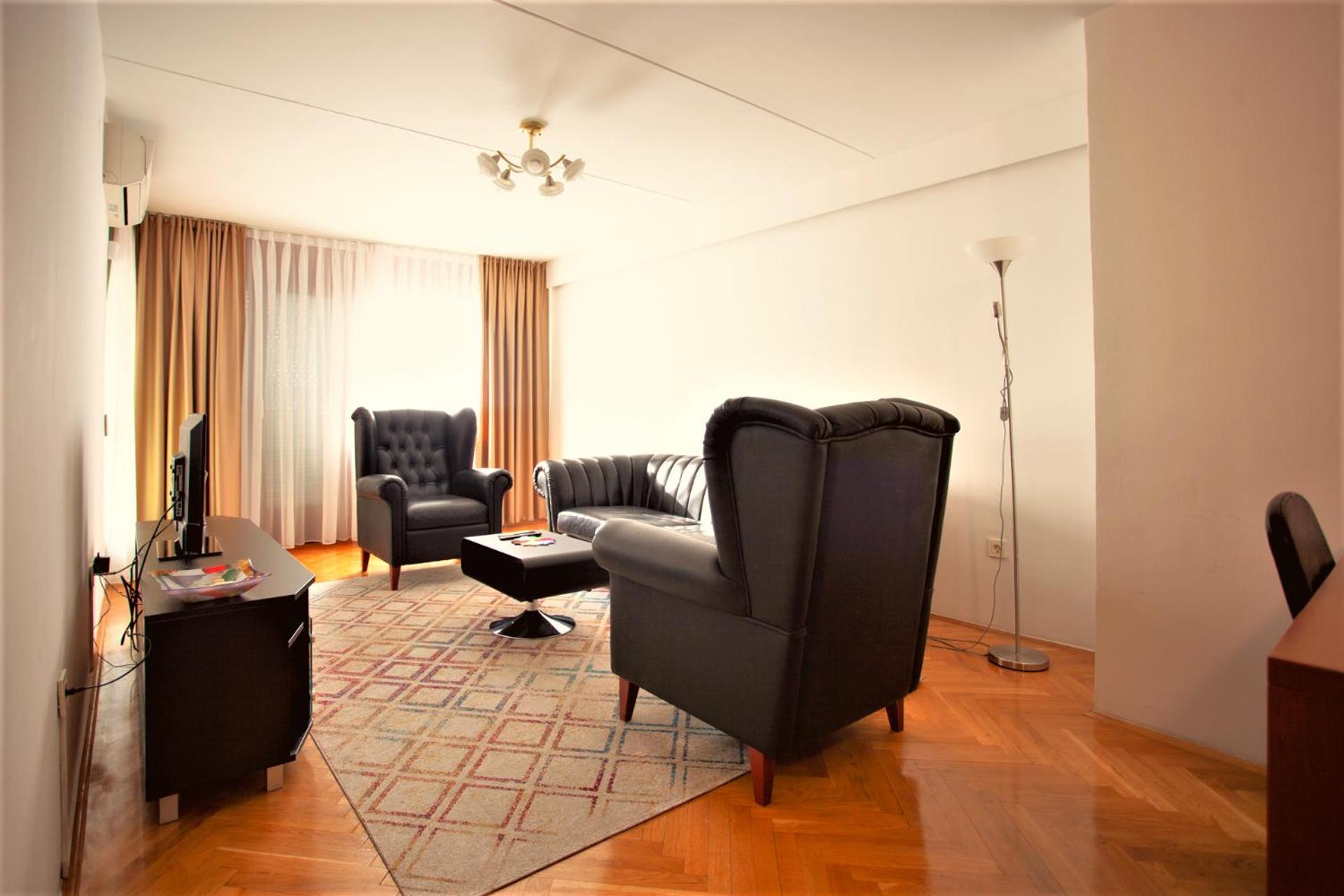 The Parrots Nest Apartment Sarajevo Exterior photo